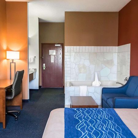 Comfort Inn Crystal Lake - Algonquin Luaran gambar