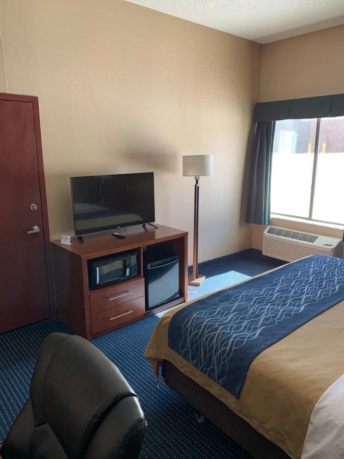Comfort Inn Crystal Lake - Algonquin Luaran gambar