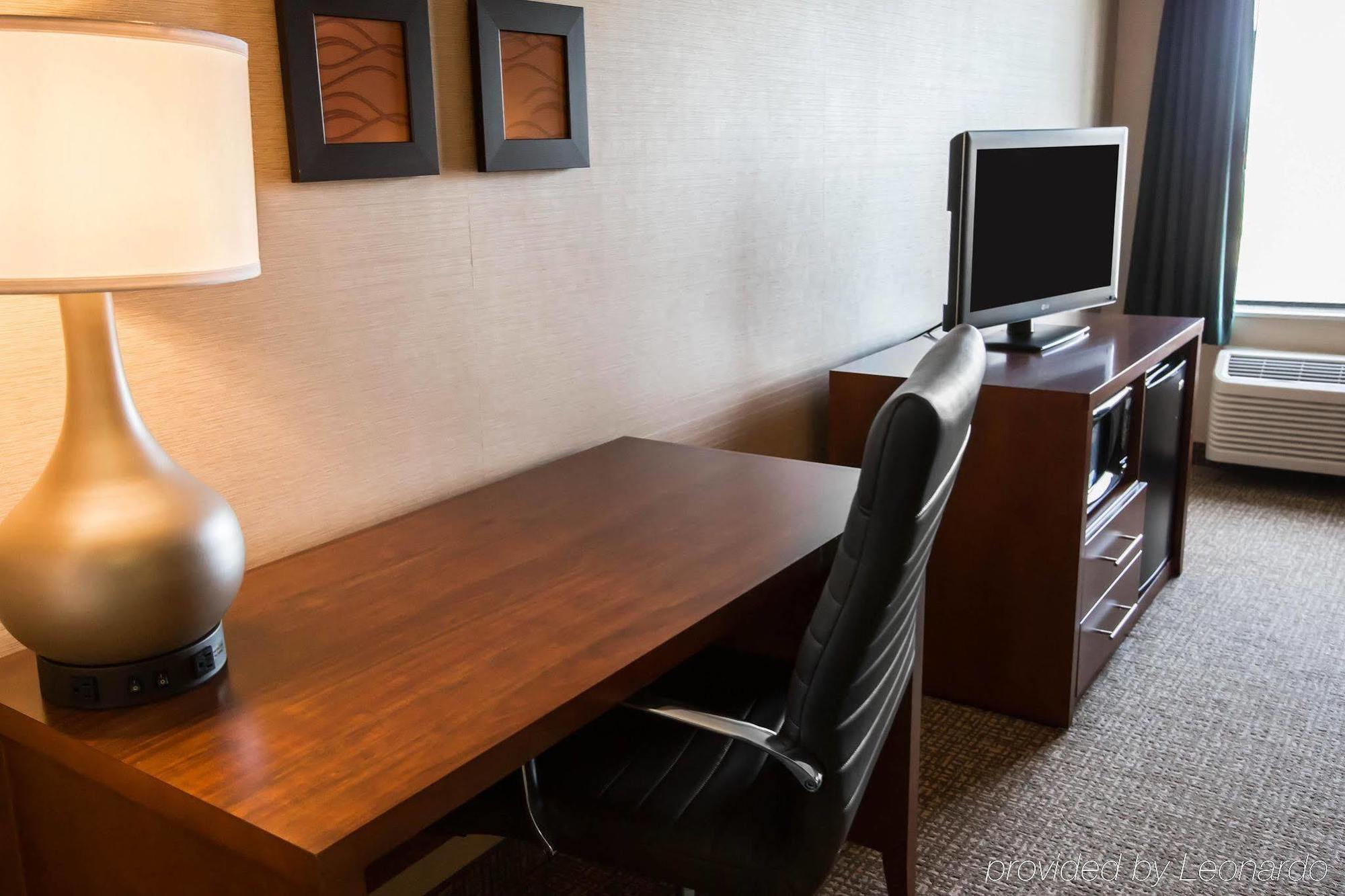 Comfort Inn Crystal Lake - Algonquin Luaran gambar